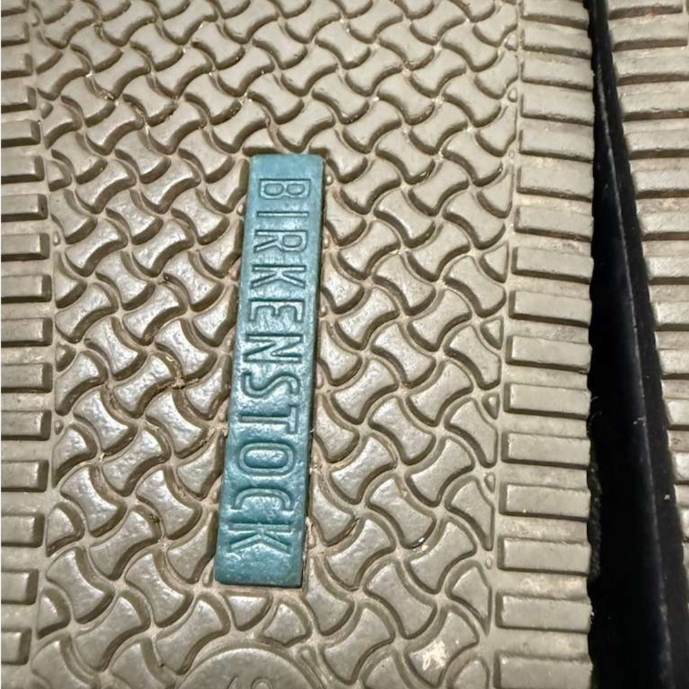 Birkenstock Boston  Black Leather Slip-On Sandals - Picture 3 of 9